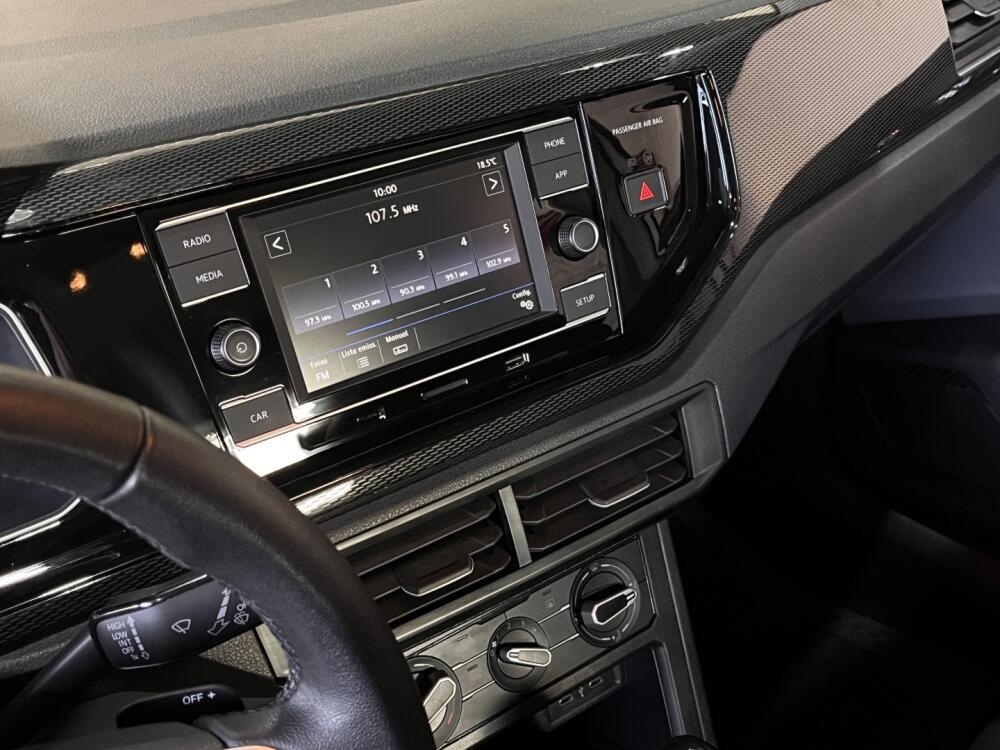 Volkswagen Polo Hatch