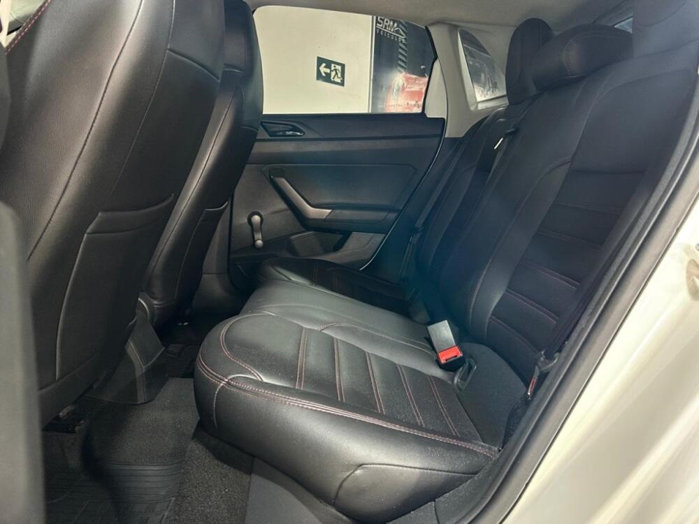 Volkswagen Polo Hatch