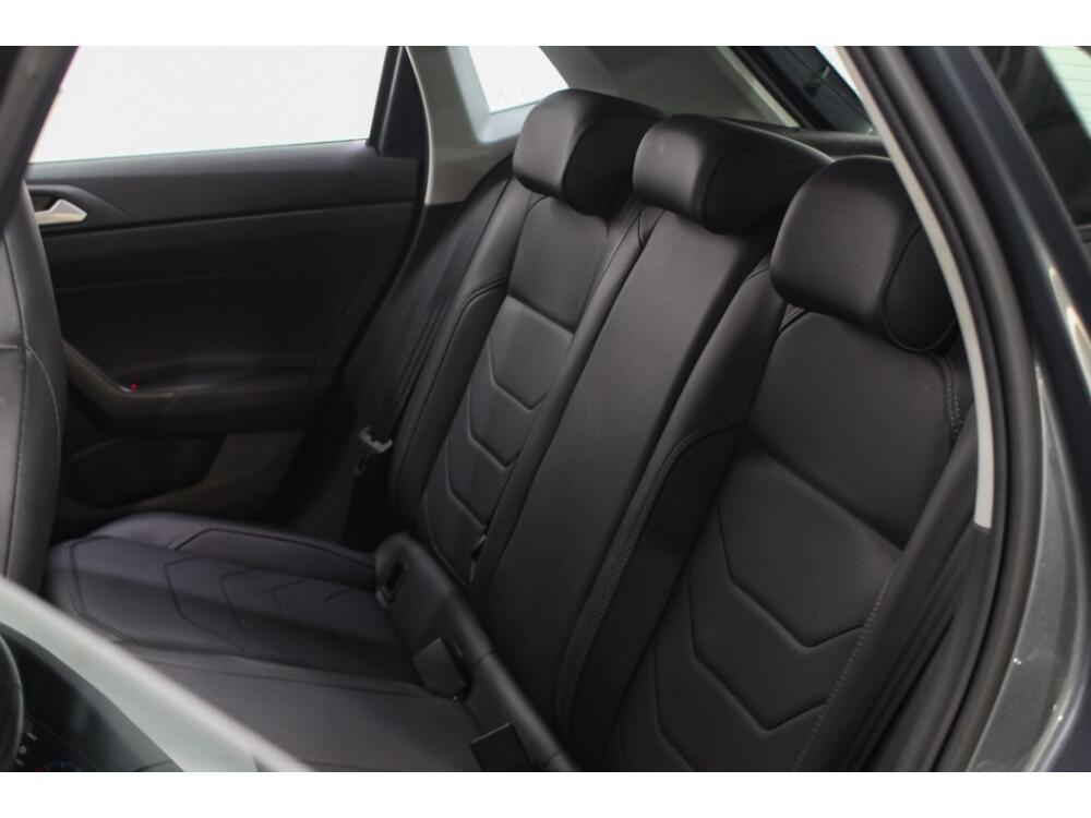 Volkswagen Polo Hatch