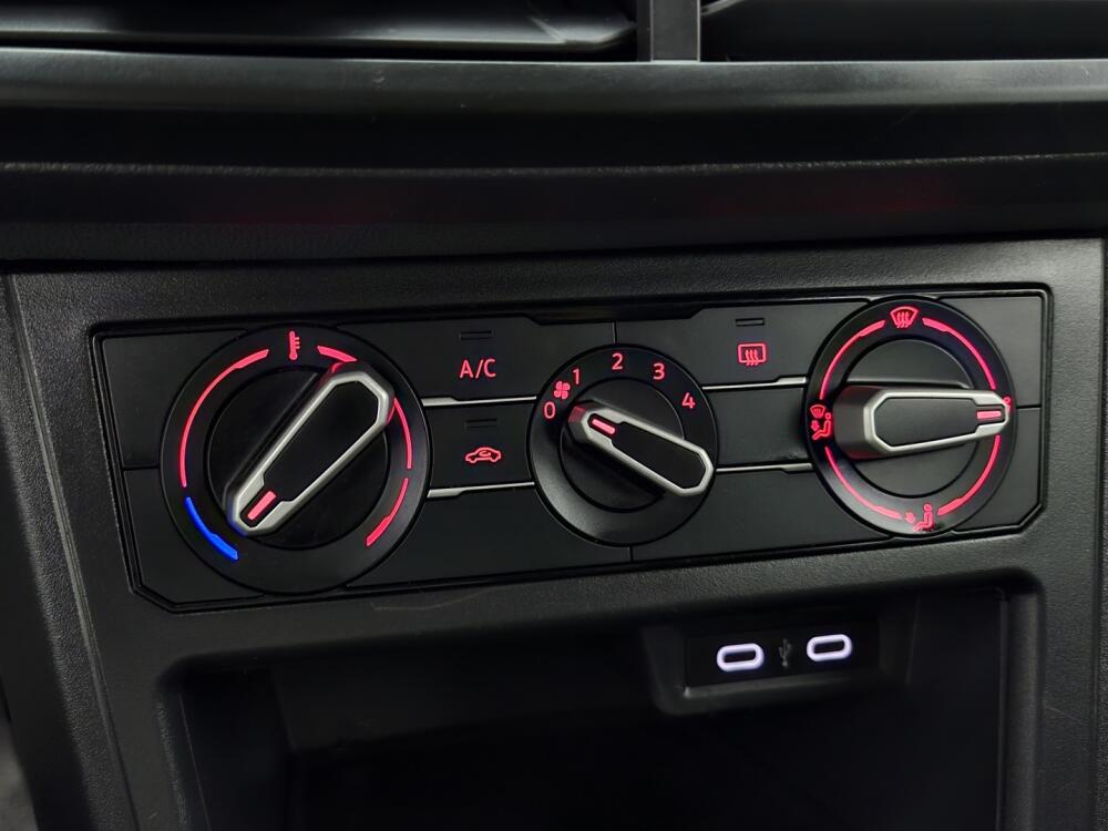 Volkswagen Polo Hatch
