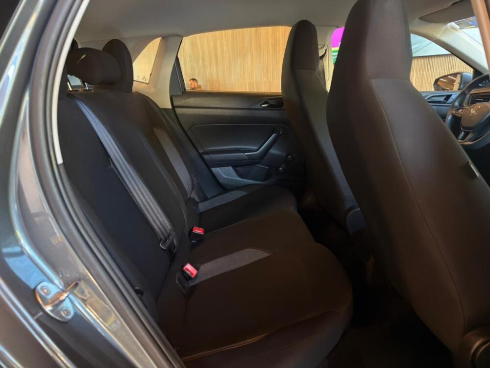 Volkswagen Polo Hatch