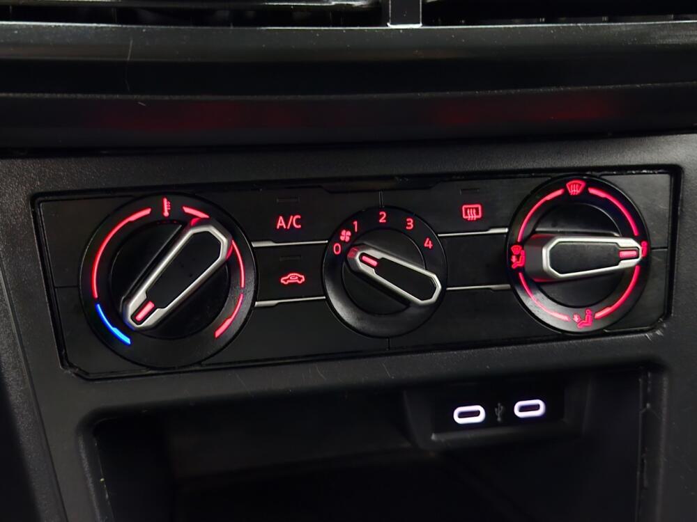 Volkswagen Polo Hatch