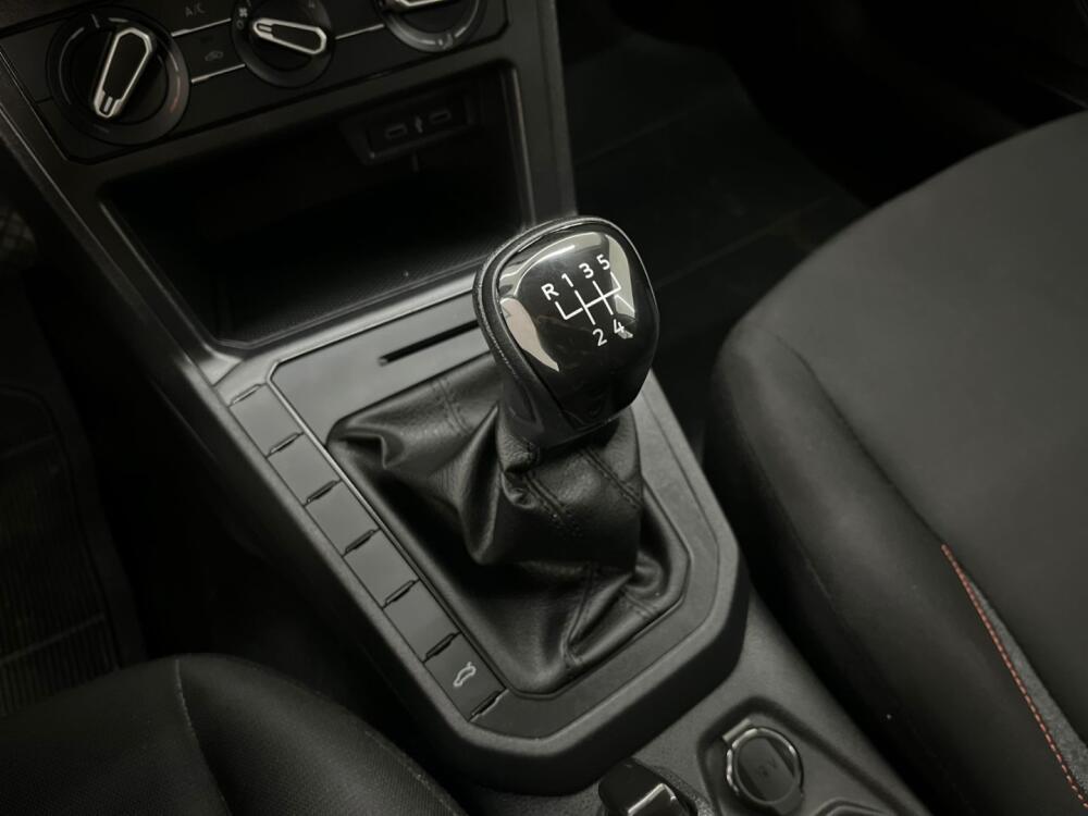 Volkswagen Polo Hatch