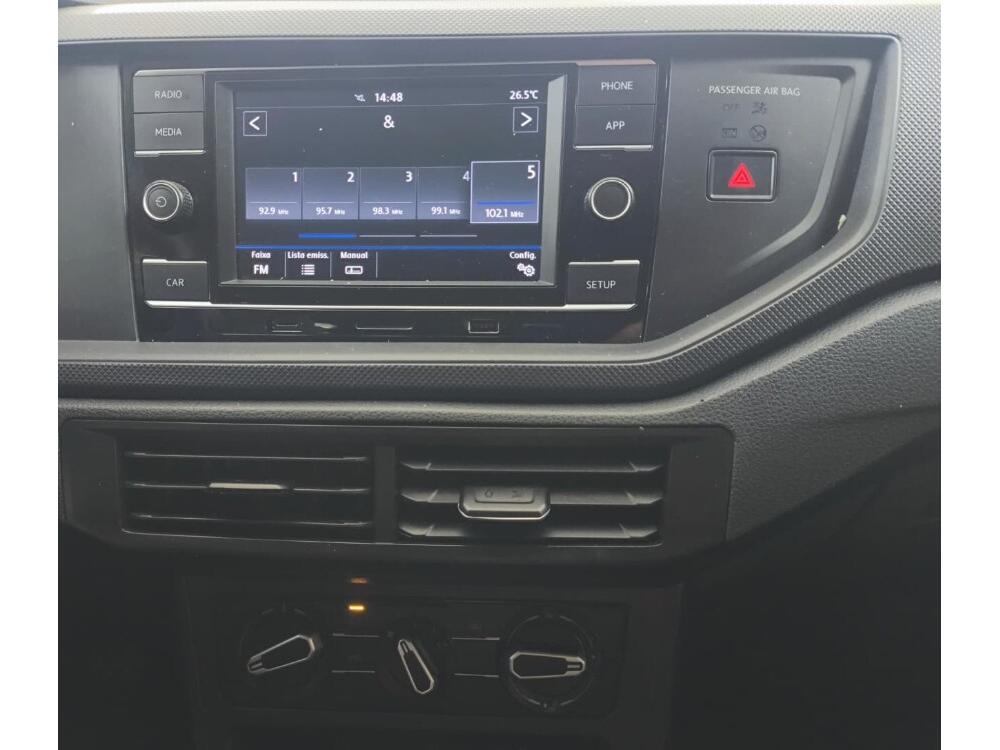 Volkswagen Polo Hatch