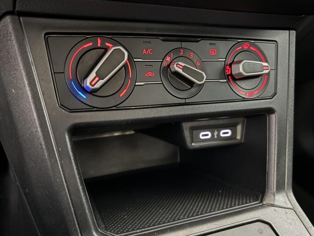 Volkswagen Polo Hatch