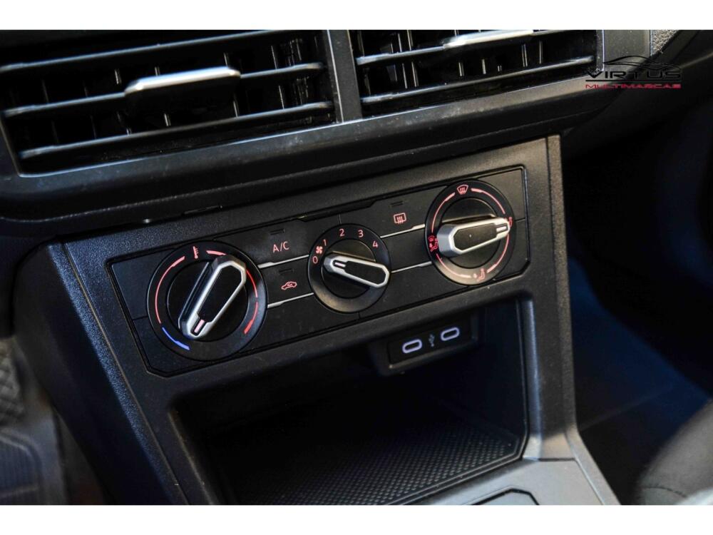 Volkswagen Polo Hatch