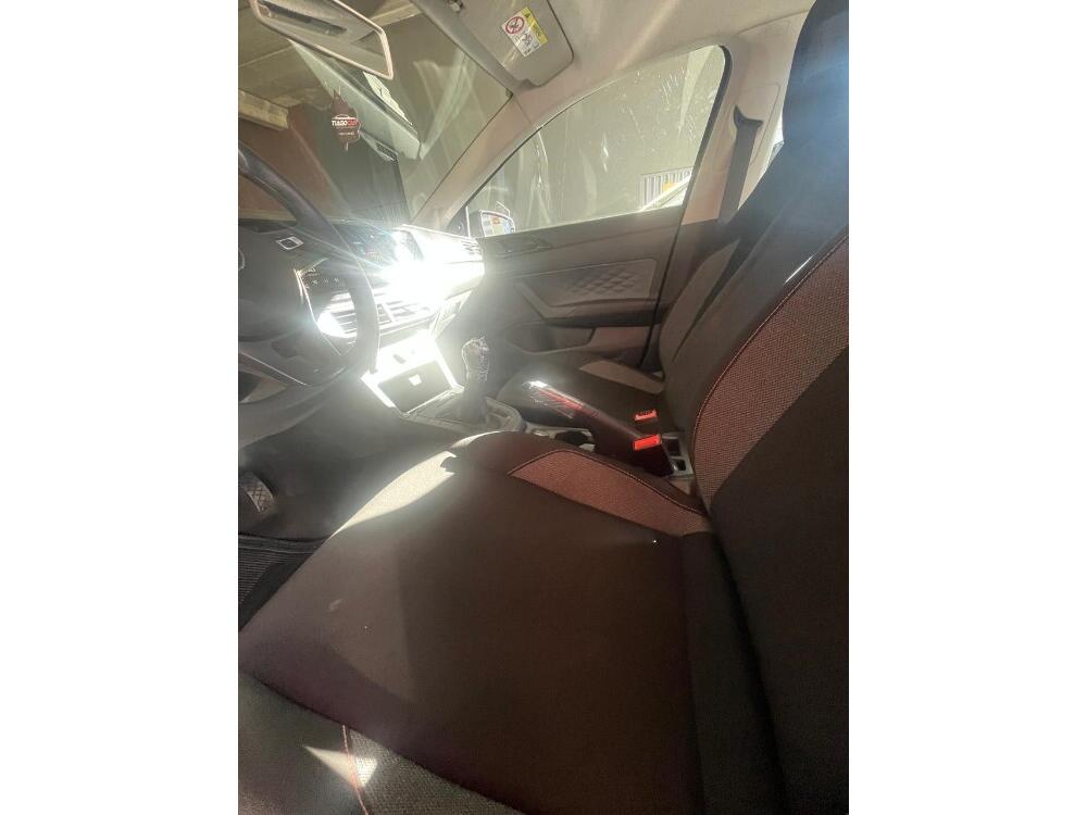 Volkswagen Polo Hatch