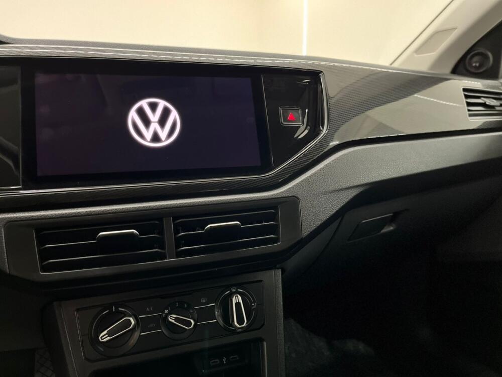 Volkswagen Polo Hatch