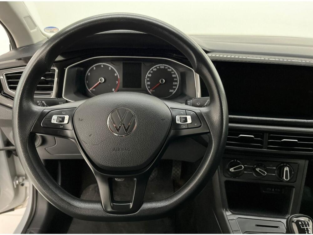 Volkswagen Polo Hatch