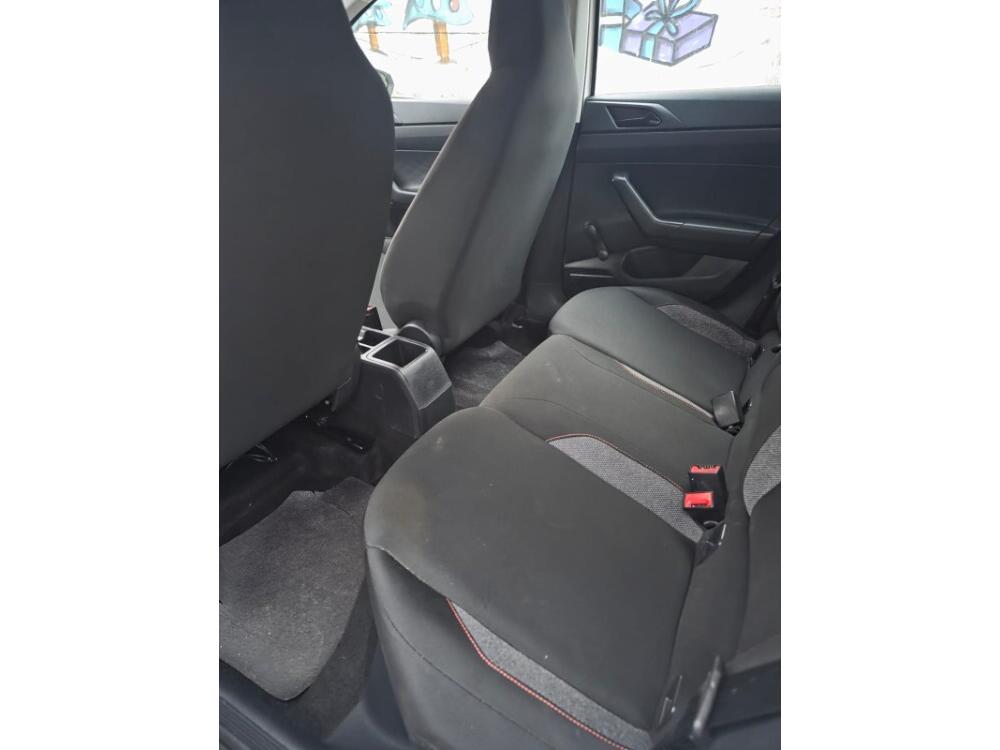 Volkswagen Polo Hatch