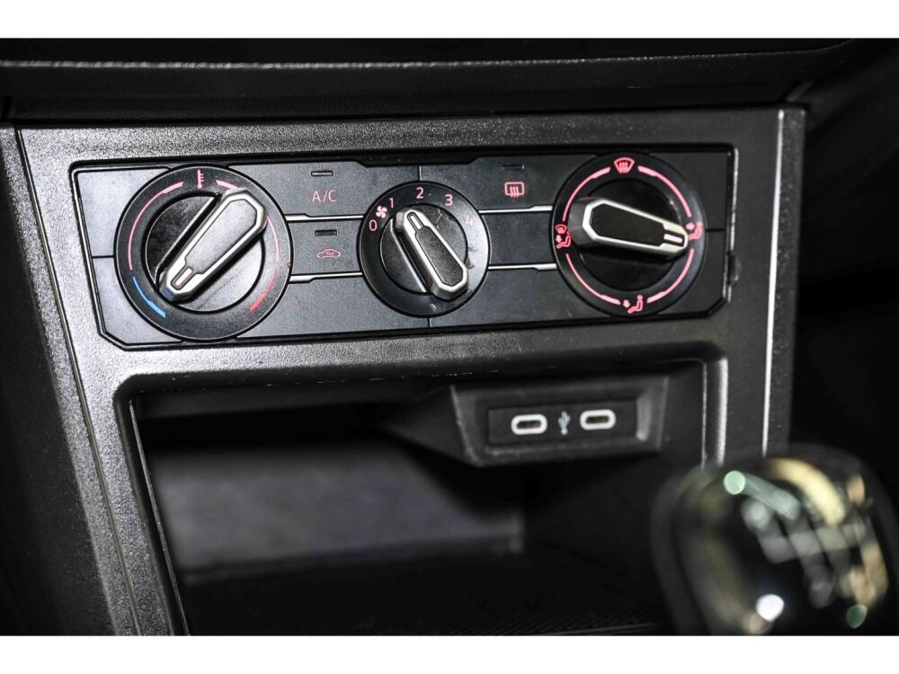Volkswagen Polo Hatch