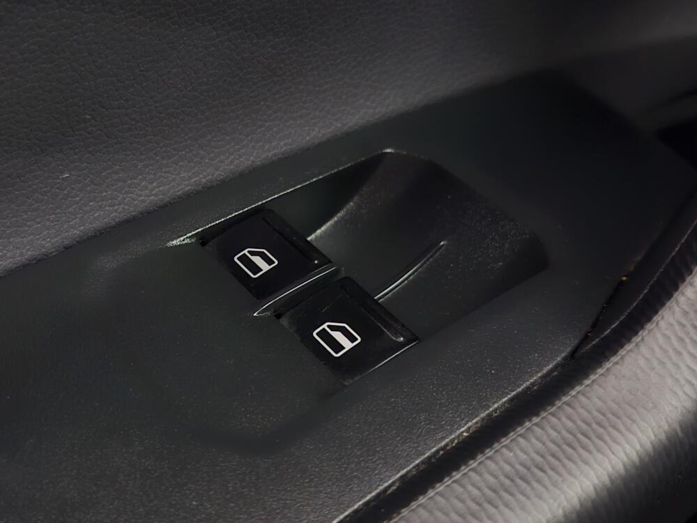Volkswagen Polo Hatch