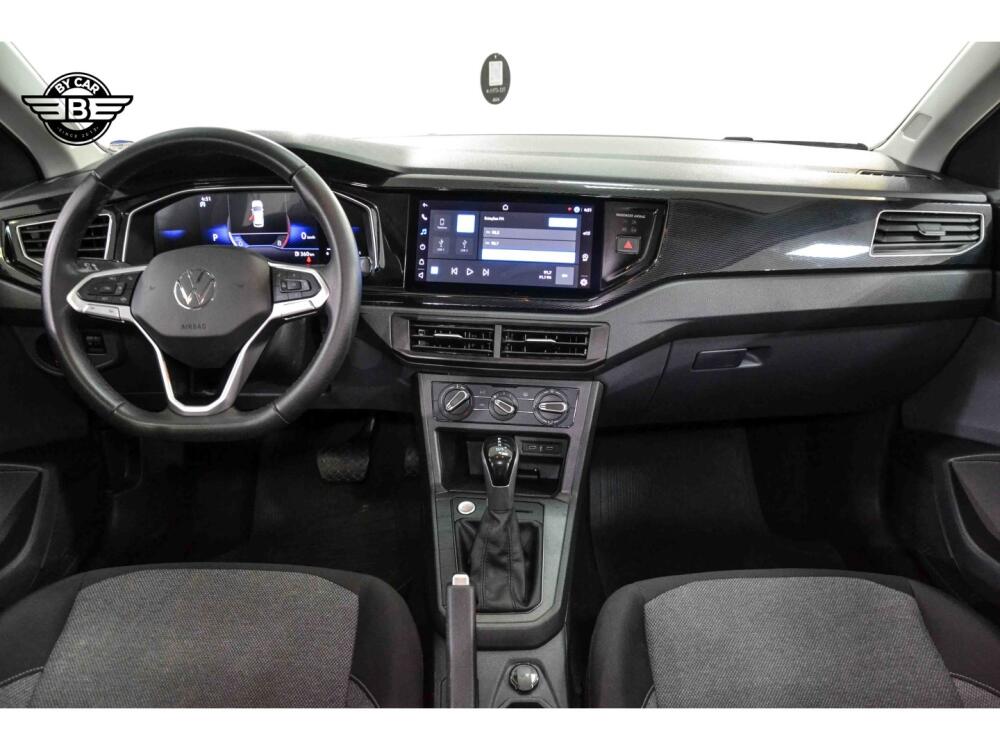 Volkswagen Polo Hatch
