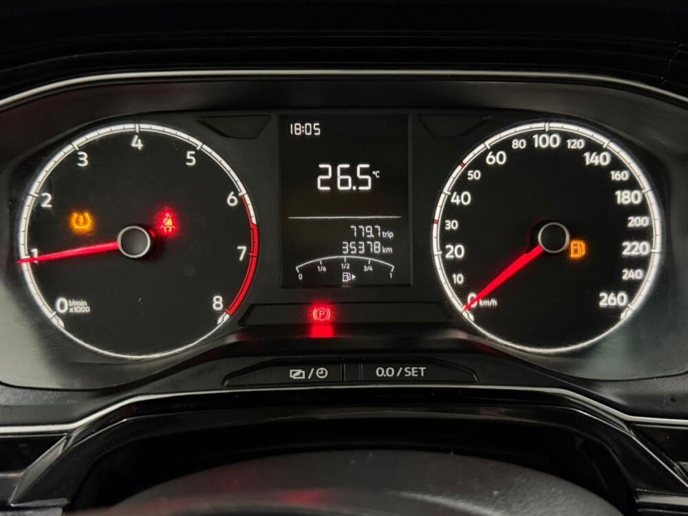 Volkswagen Polo Hatch