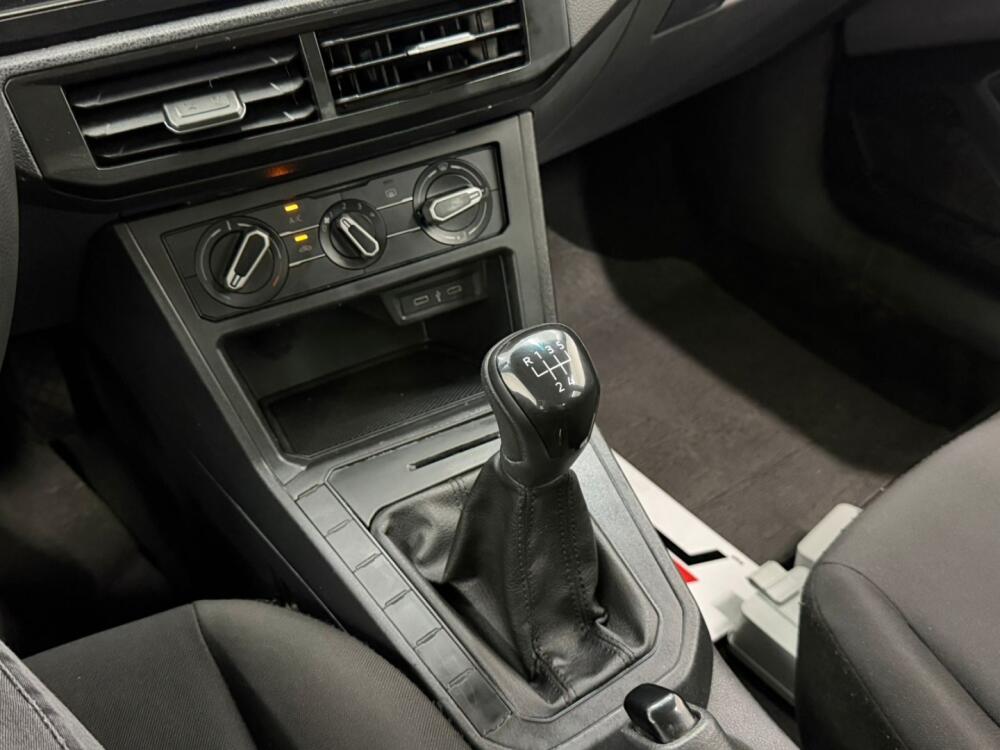 Volkswagen Polo Hatch