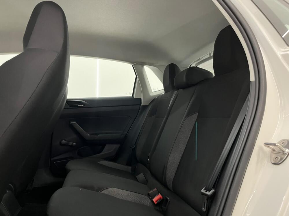Volkswagen Polo Hatch
