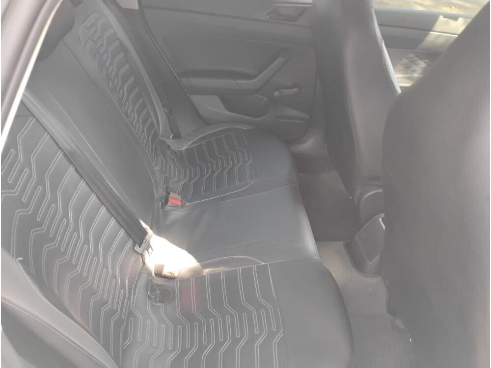 Volkswagen Polo Hatch