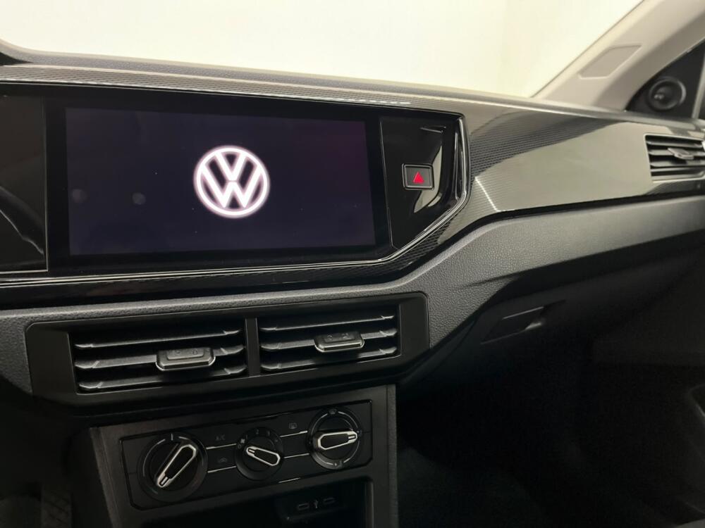 Volkswagen Polo Hatch