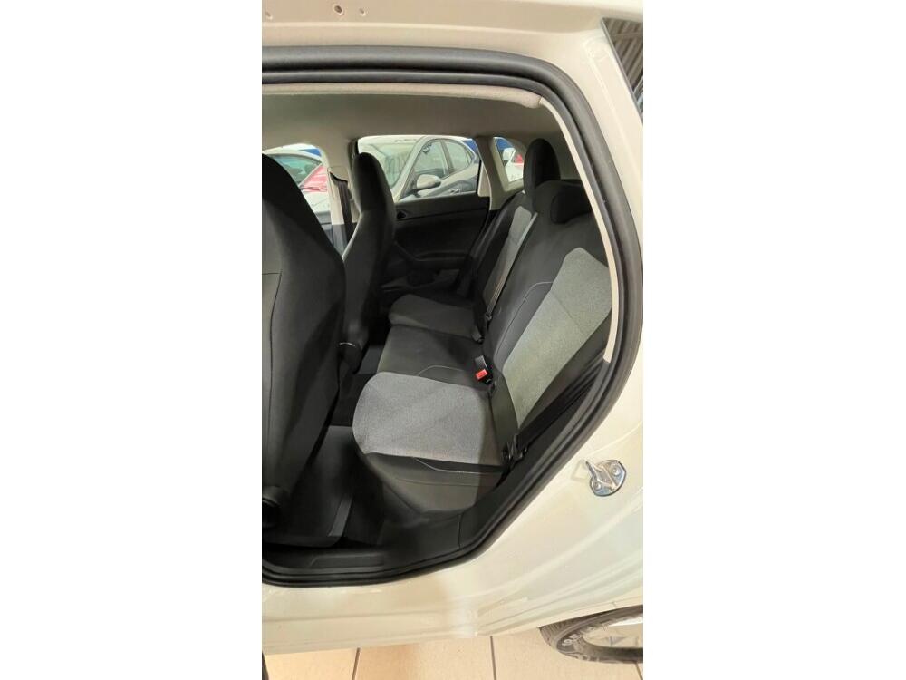 Volkswagen Polo Hatch