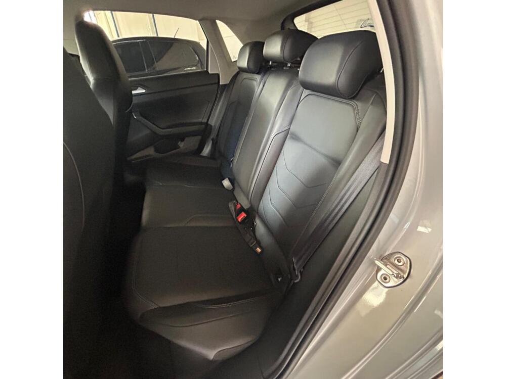 Volkswagen Polo Hatch