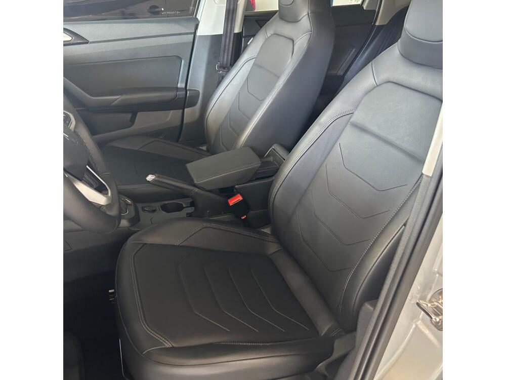 Volkswagen Polo Hatch