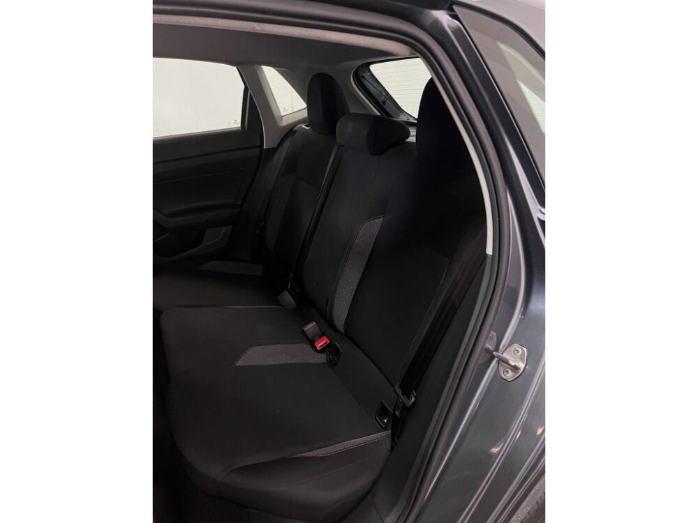 Volkswagen Polo Hatch