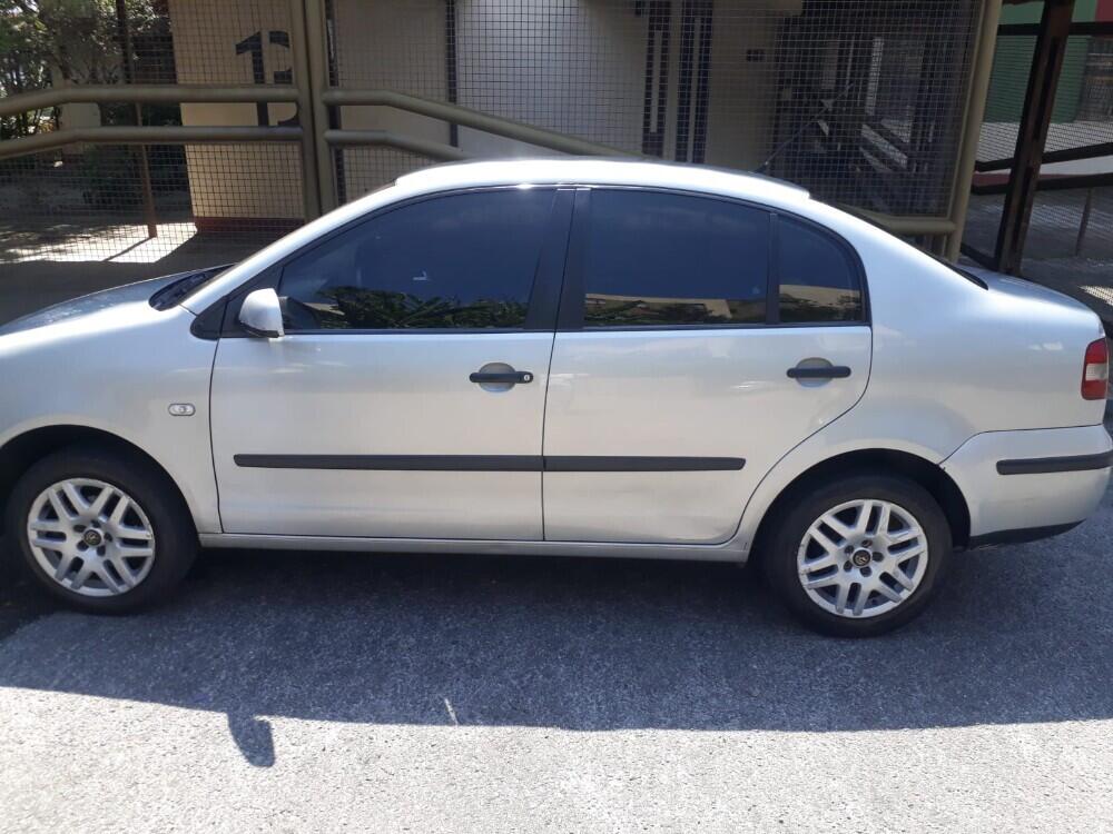 Volkswagen Polo Sedan
