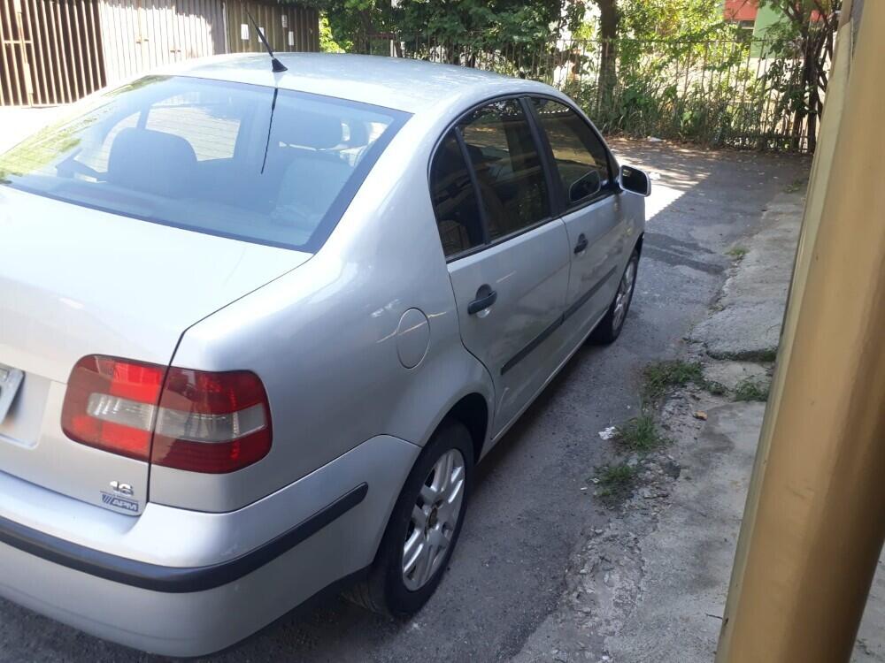 Volkswagen Polo Sedan