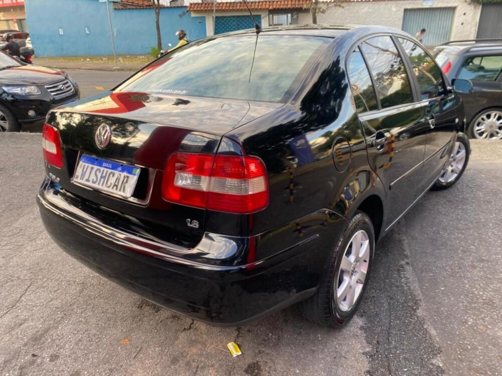 Volkswagen Polo Sedan
