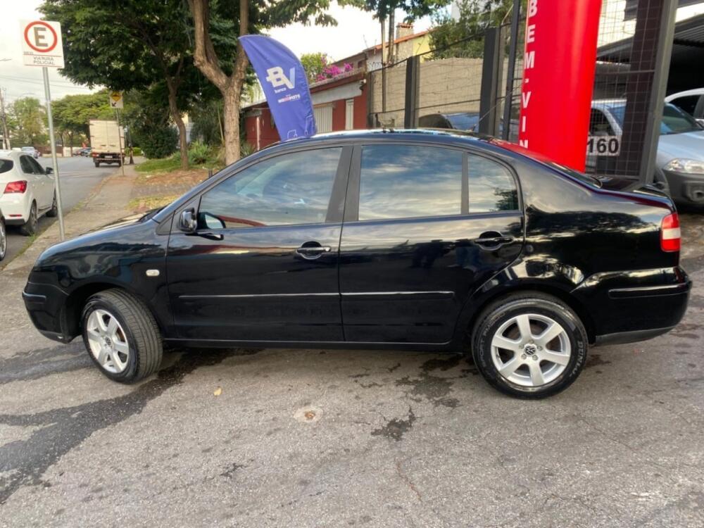 Volkswagen Polo Sedan
