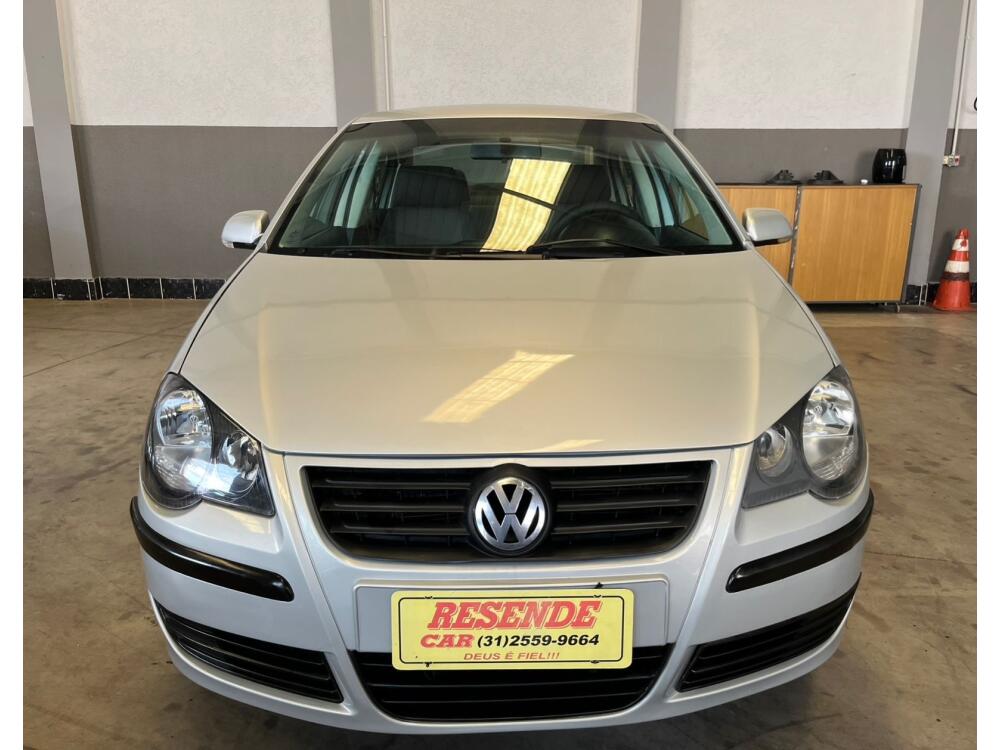 Volkswagen Polo Sedan