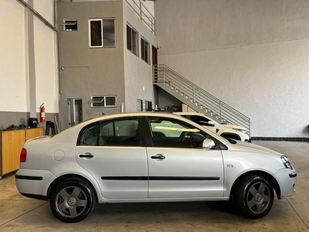Volkswagen Polo Sedan