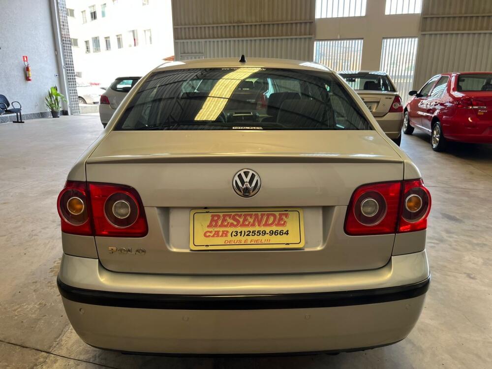Volkswagen Polo Sedan