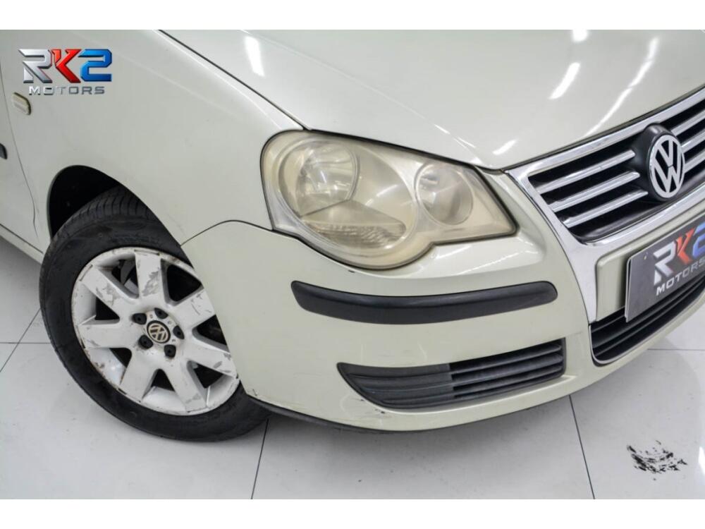 Volkswagen Polo Sedan
