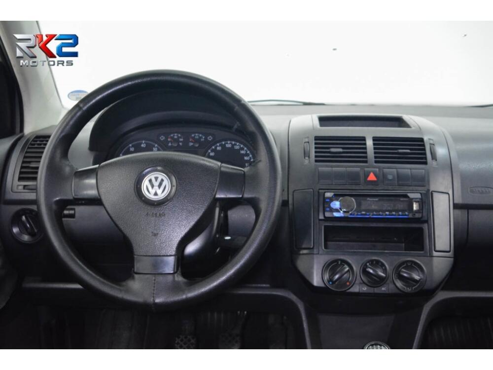 Volkswagen Polo Sedan