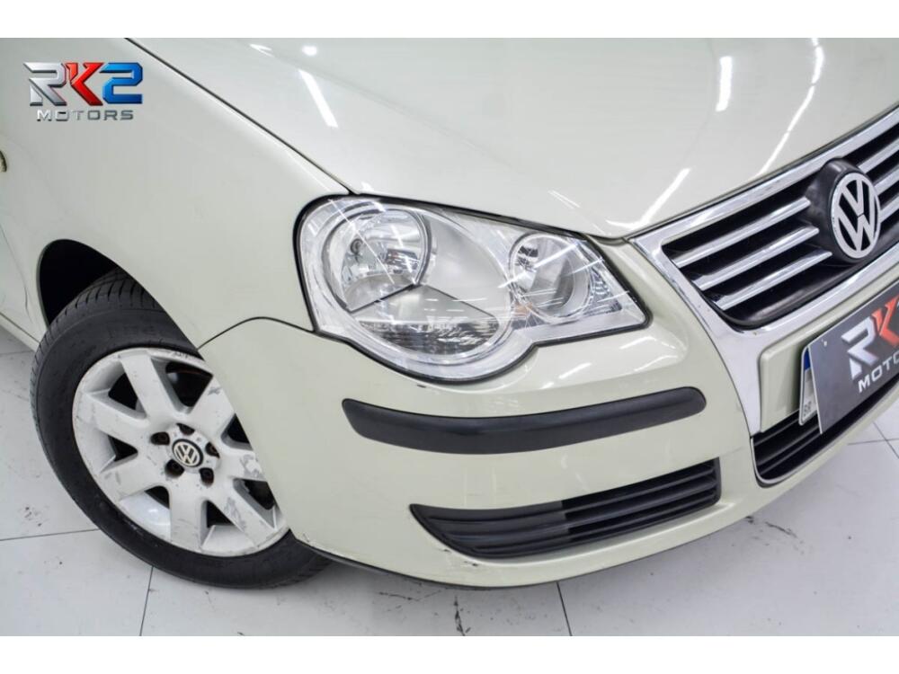 Volkswagen Polo Sedan