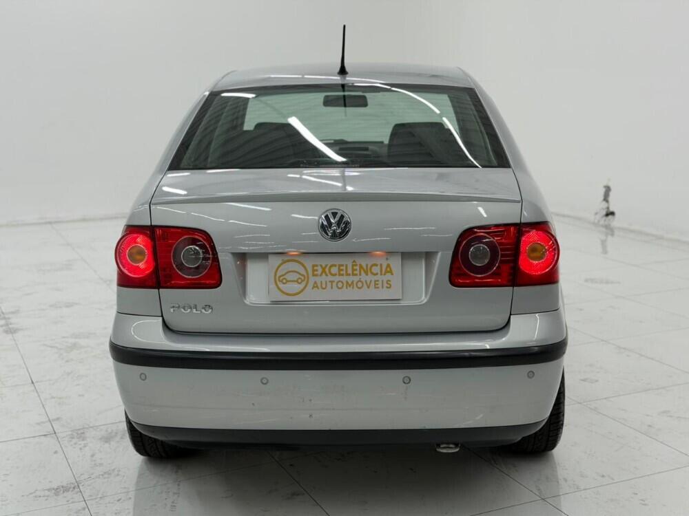 Volkswagen Polo Sedan