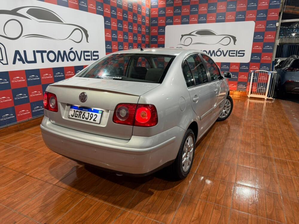 Volkswagen Polo Sedan