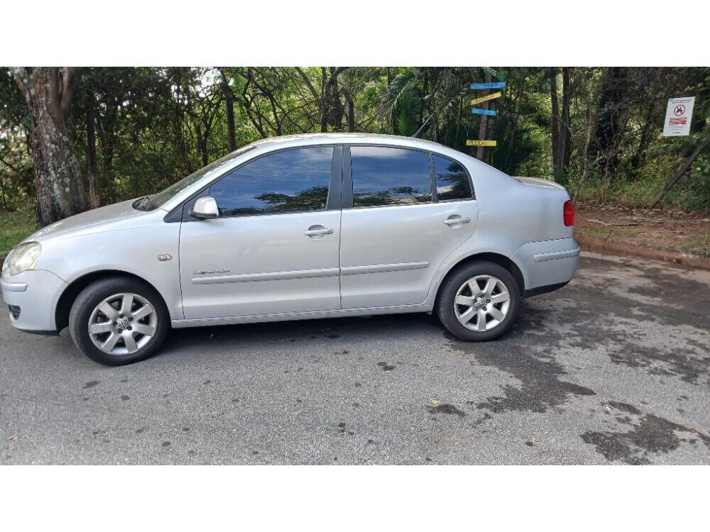 Volkswagen Polo Sedan