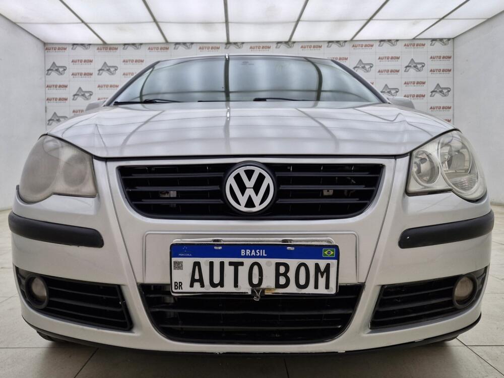 Volkswagen Polo Sedan
