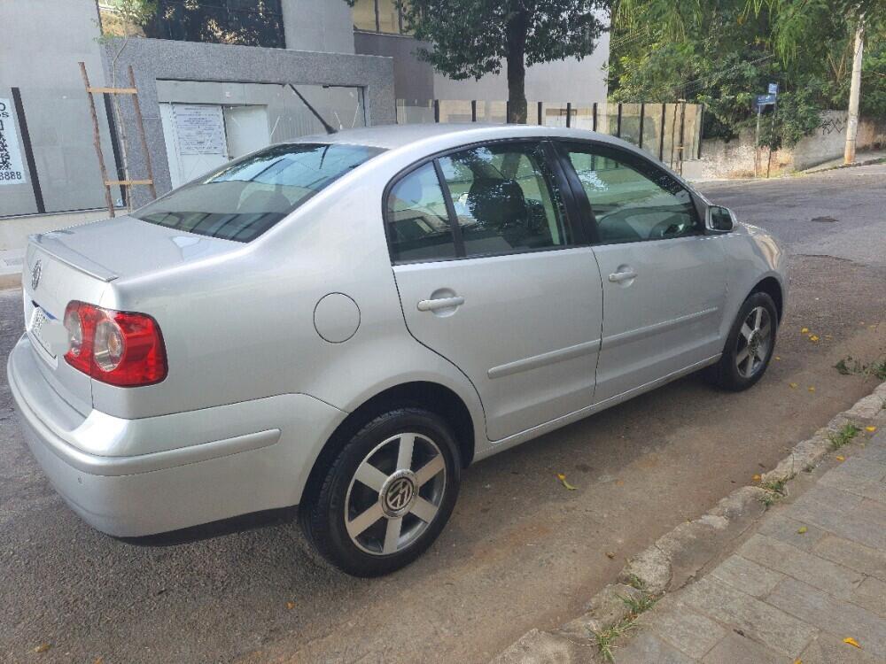 Volkswagen Polo Sedan