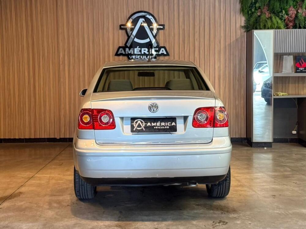 Volkswagen Polo Sedan