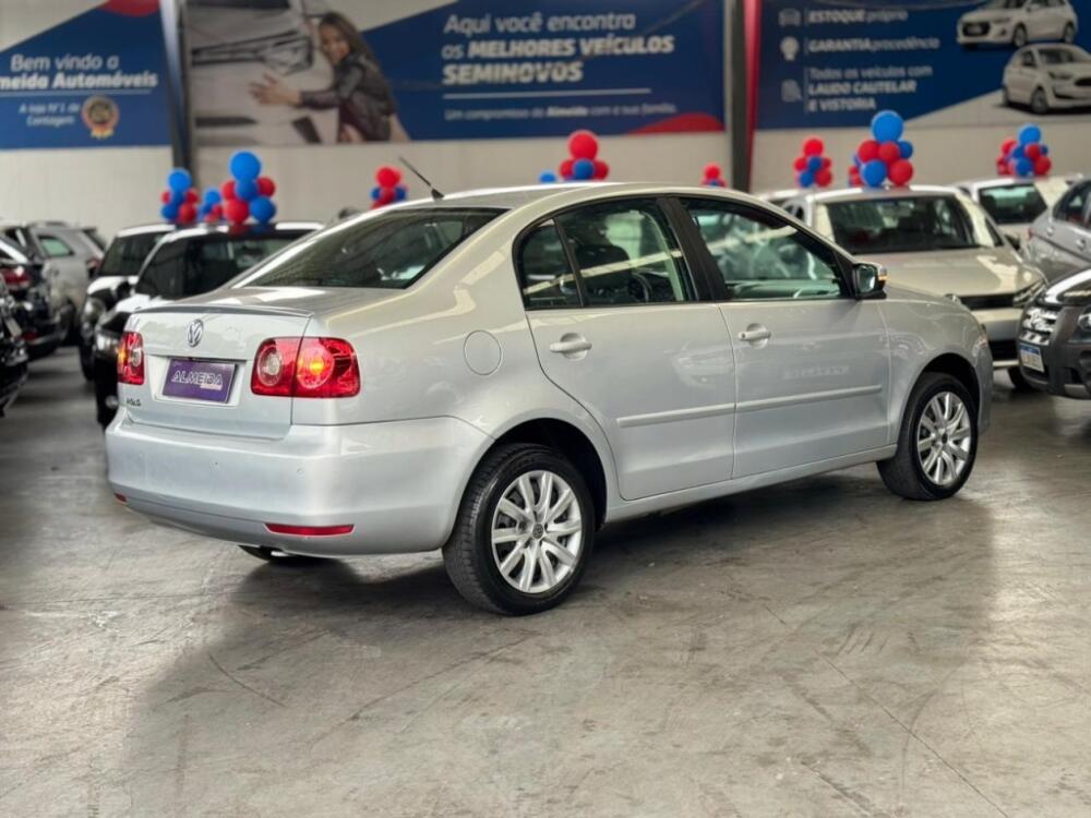 Volkswagen Polo Sedan