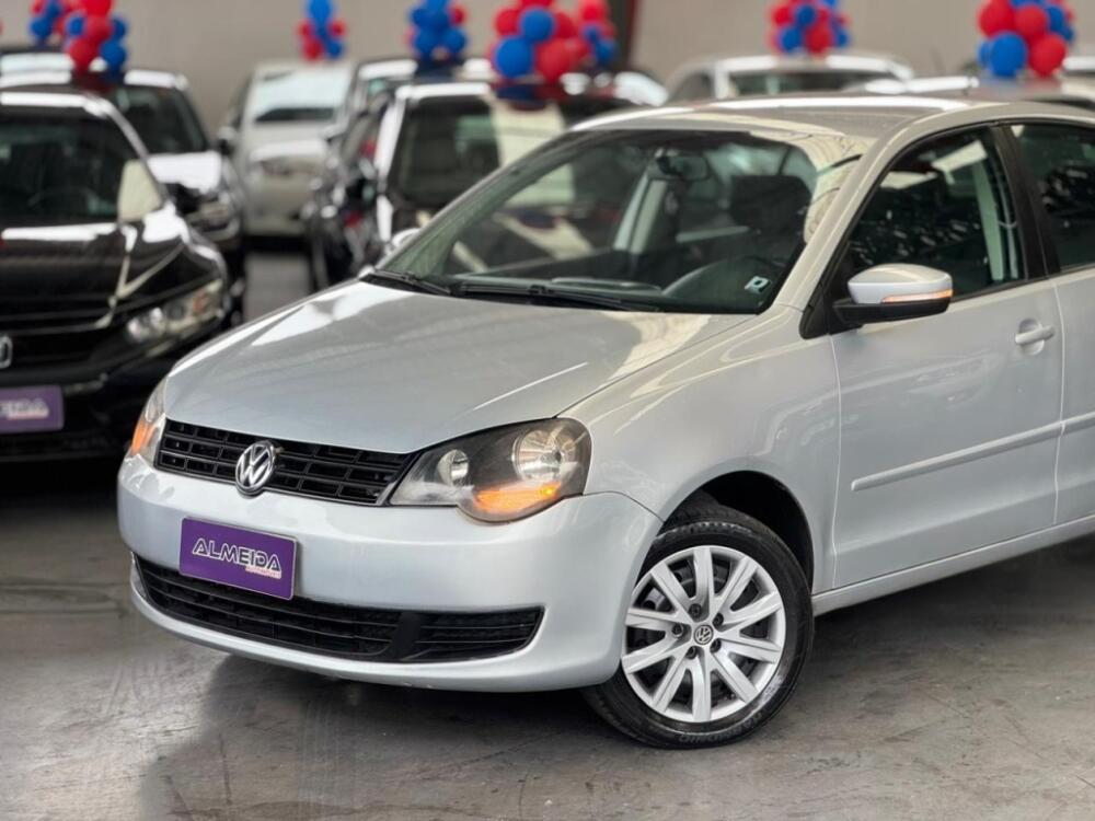 Volkswagen Polo Sedan