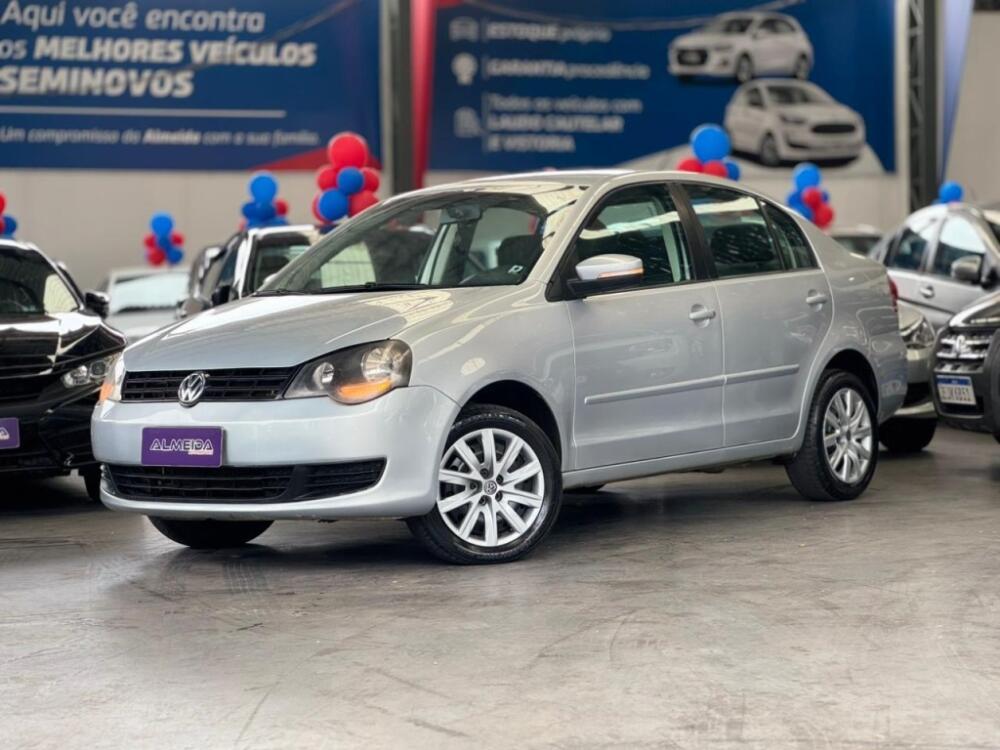 Volkswagen Polo Sedan