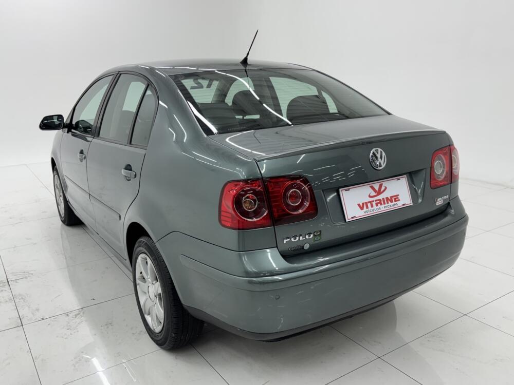 Volkswagen Polo Sedan
