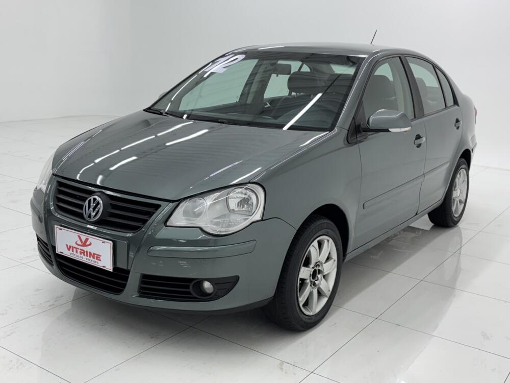 Volkswagen Polo Sedan