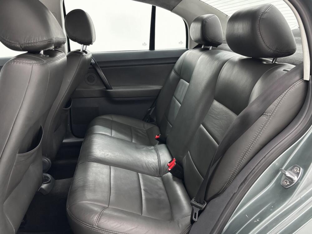 Volkswagen Polo Sedan