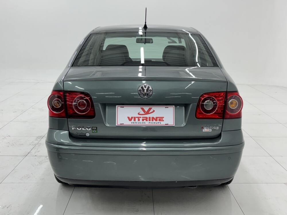 Volkswagen Polo Sedan