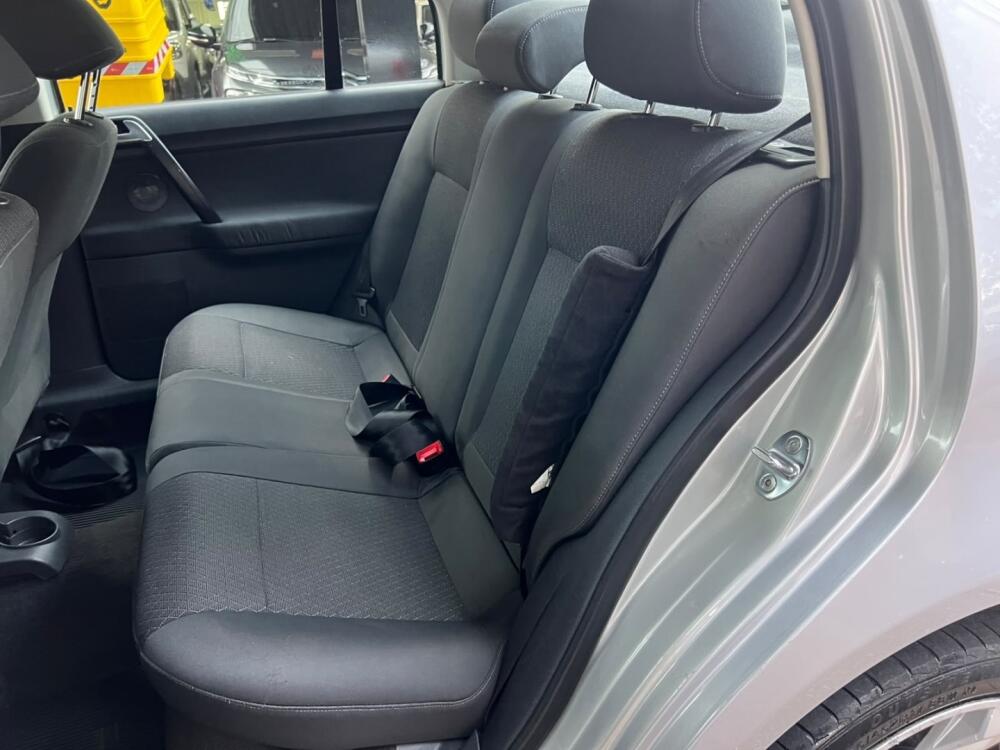 Volkswagen Polo Sedan